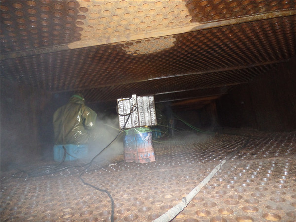 列管空預器清洗前后照片